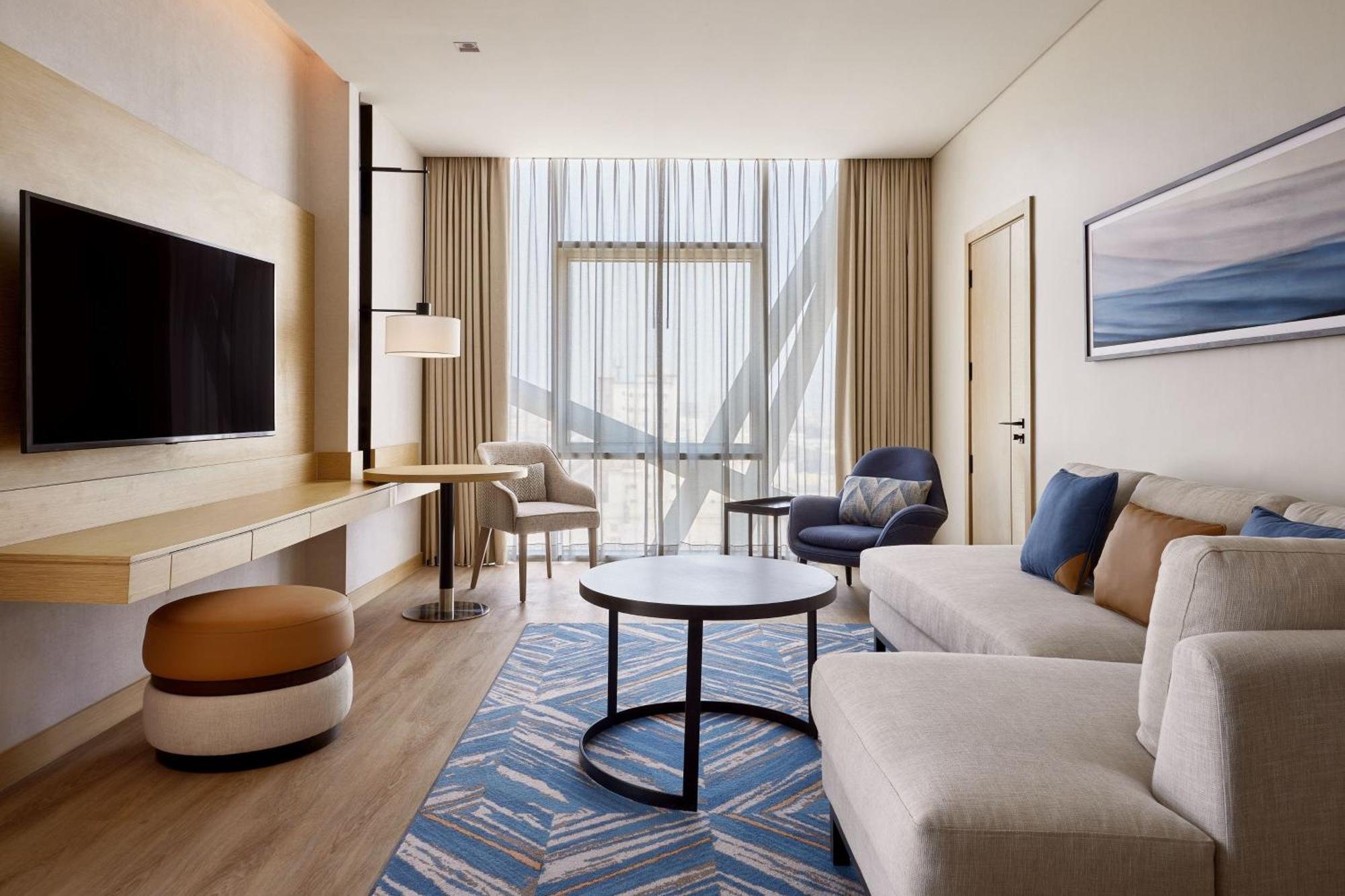Отель Courtyard By Marriott Jubail Экстерьер фото