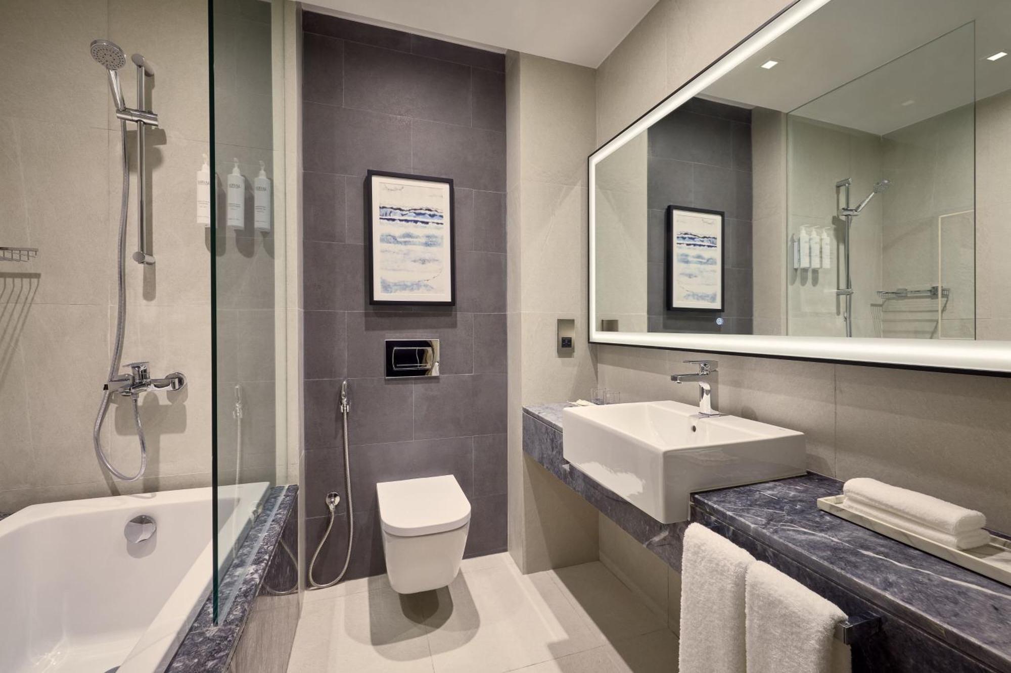 Отель Courtyard By Marriott Jubail Экстерьер фото