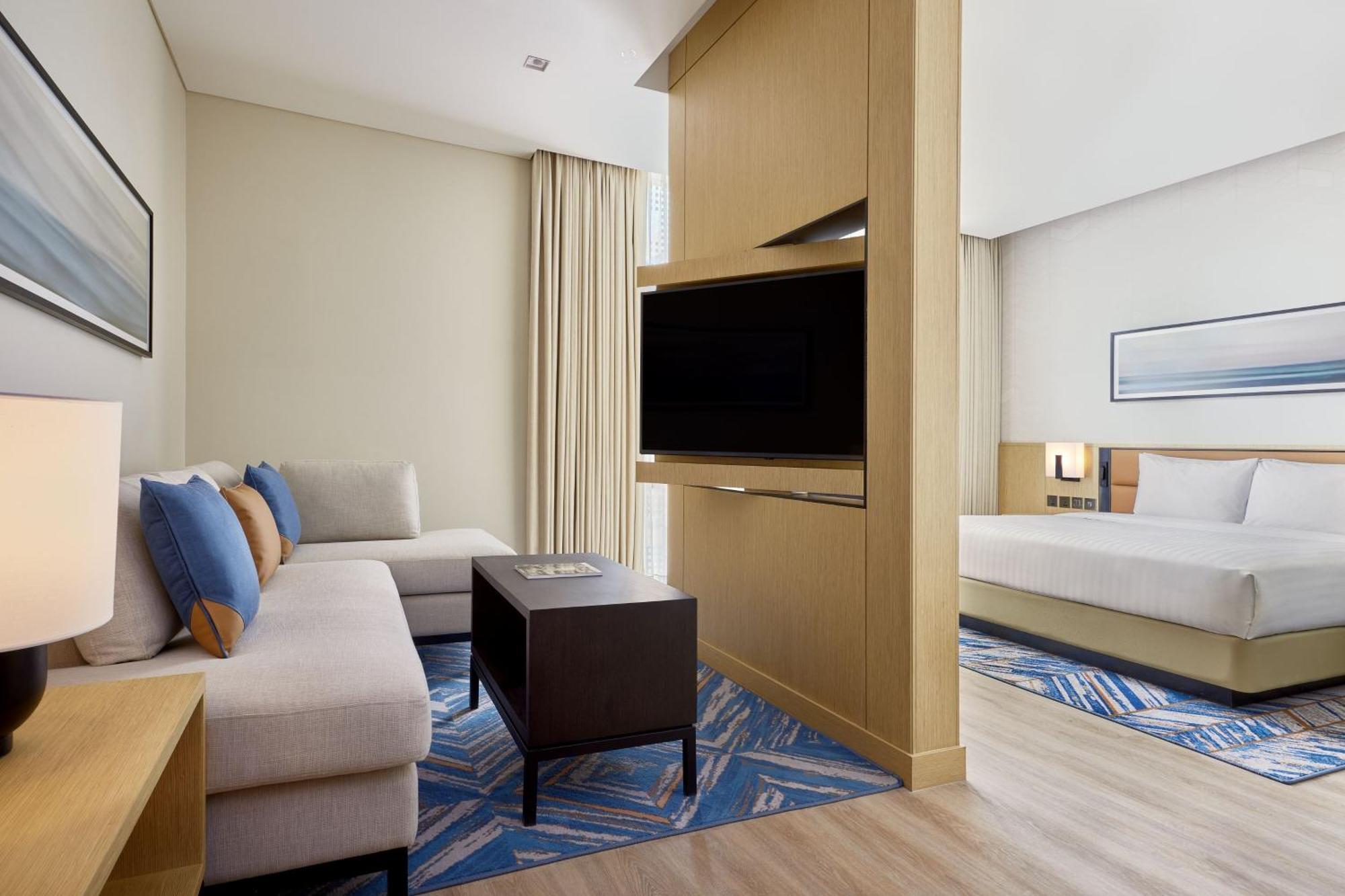 Отель Courtyard By Marriott Jubail Экстерьер фото