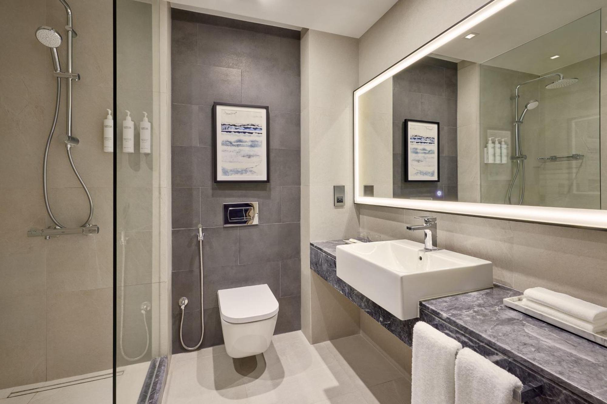 Отель Courtyard By Marriott Jubail Экстерьер фото